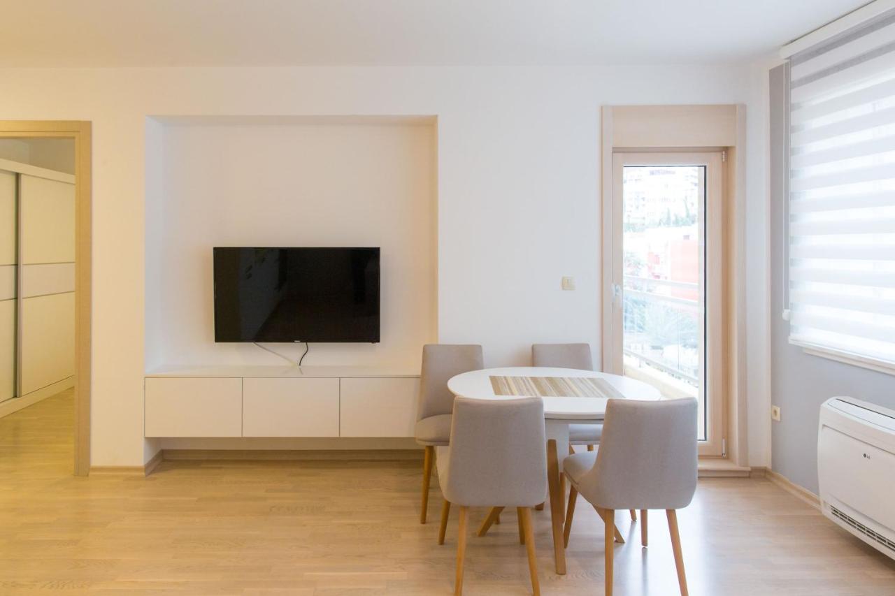 Central Budva Apartment エクステリア 写真